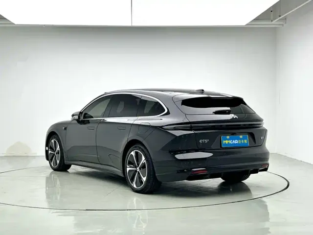 Nio ET5 Touring — Фото автомобиля 4