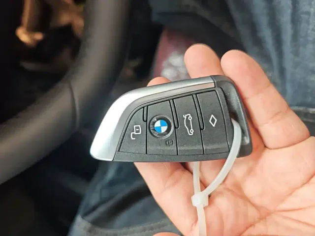 BMW i3 — Фото автомобиля 8
