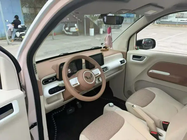 Wuling Hongguang Mini EV — Фото автомобиля 4