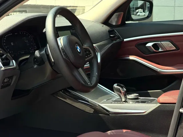 BMW 3 Series — Фото автомобиля 3