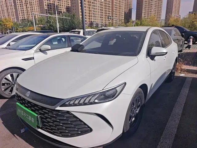 Фотография автомобиля — BYD Qin PLUS