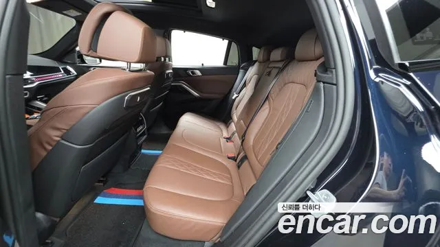 BMW X6 — Фото автомобиля 12