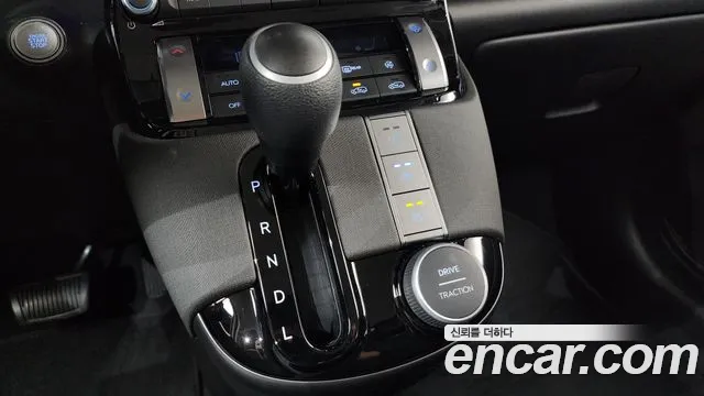Hyundai Casper — Фото автомобиля 9