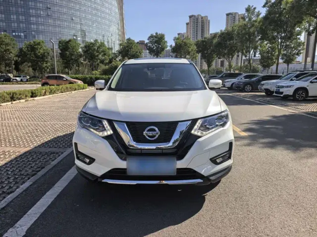 Nissan X-Trail — Фото автомобиля 21