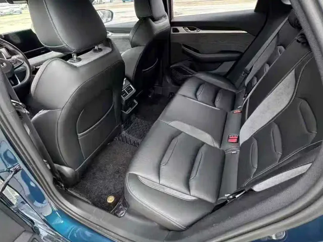 Geely Xingrui — Фото автомобиля 6