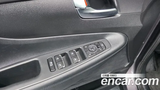 Hyundai Santa Fe — Фото автомобиля 26