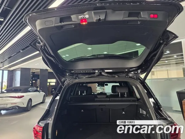 Mercedes-Benz GLB-Class — Фото автомобиля 19