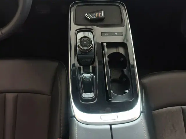 GAC Aion S — Фото автомобиля 13