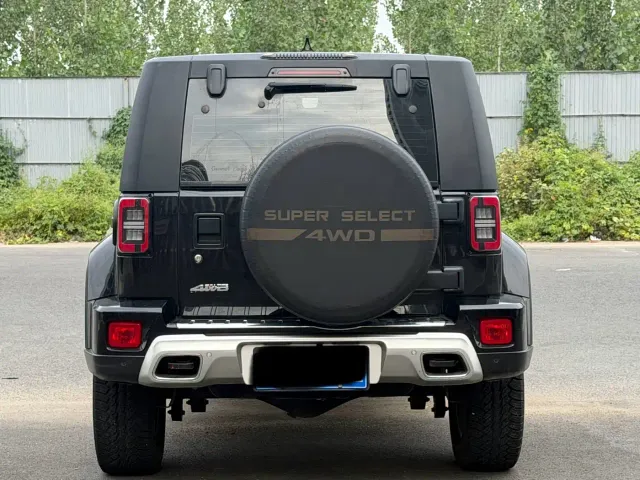 BAIC BJ40 — Фото автомобиля 5