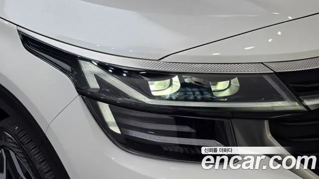 Kia Seltos Новый Seltos Бензин 1.6 турбо 2WD — Фото автомобиля 7