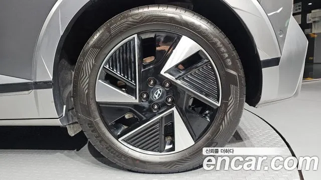 Hyundai Ioniq 5 New — Фото автомобиля 6