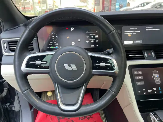 Li Auto ONE — Фото автомобиля 13