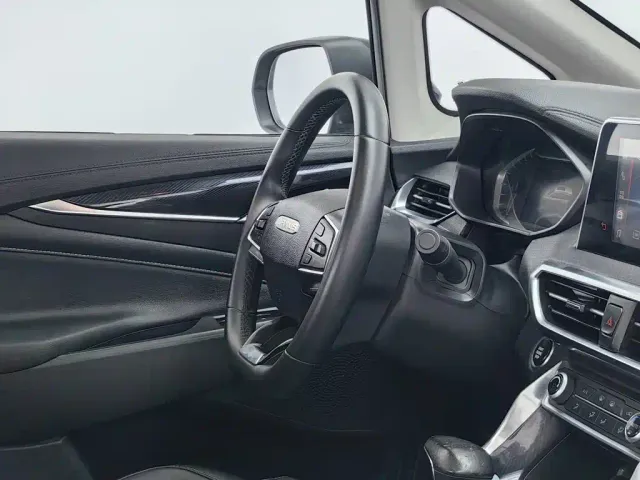 Maxus G50 — Фото автомобиля 22