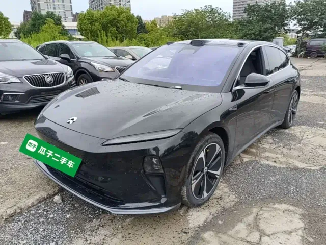 Фотография автомобиля — Nio ET5 Touring