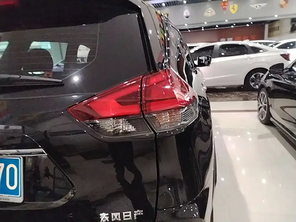 Nissan X-Trail 2022 Facelift 2.0L 2WD Smart Connect Ultimate Edition — Фото автомобиля 23