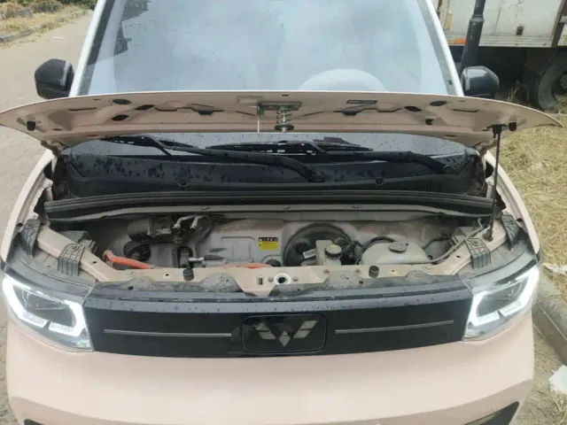 Wuling Hongguang Mini EV — Фото автомобиля 16