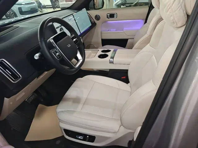 Li Auto L9 — Фото автомобиля 14