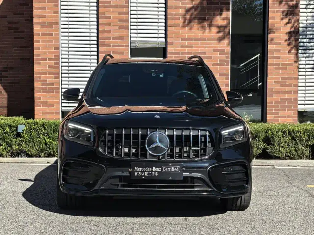 Mercedes-Benz GLB AMG — Фото автомобиля 2