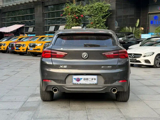 BMW X2 — Фото автомобиля 4