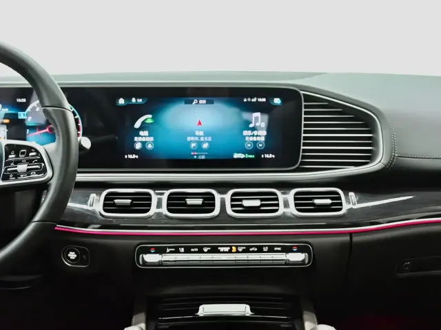 Mercedes-Benz GLE-Class — Фото автомобиля 14