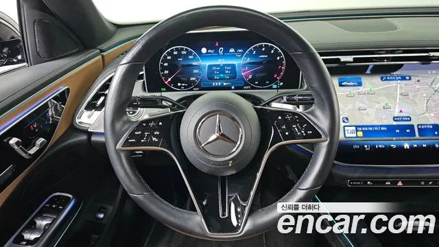 Mercedes-Benz E-Class W214 — Фото автомобиля 15