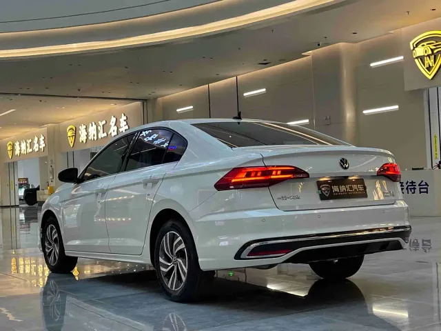 Volkswagen Bora 2024 280TSI DSG Comfort Ride Edition — Фото автомобиля 4
