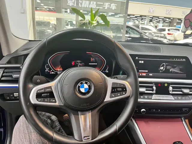 BMW BMW 3 Series 2022 325i M Sport Package — Фото автомобиля 6