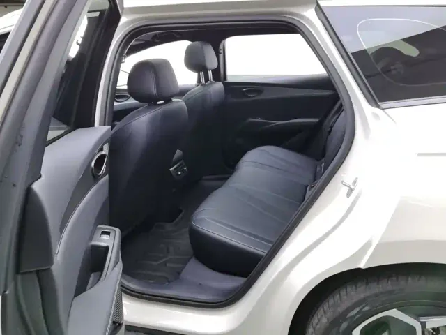 BYD Seal 06 DM-i Touring — Фото автомобиля 11