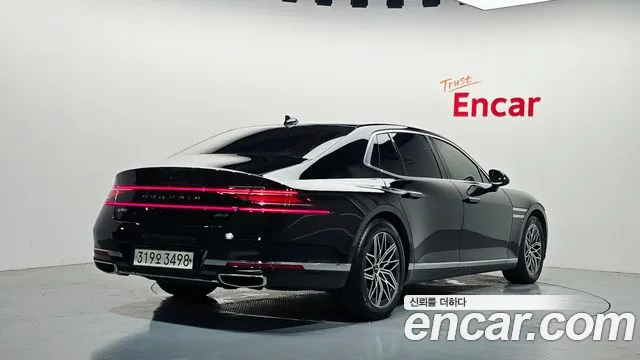 Genesis G90 Бензин 3.5 турбо AWD — Фото автомобиля 2