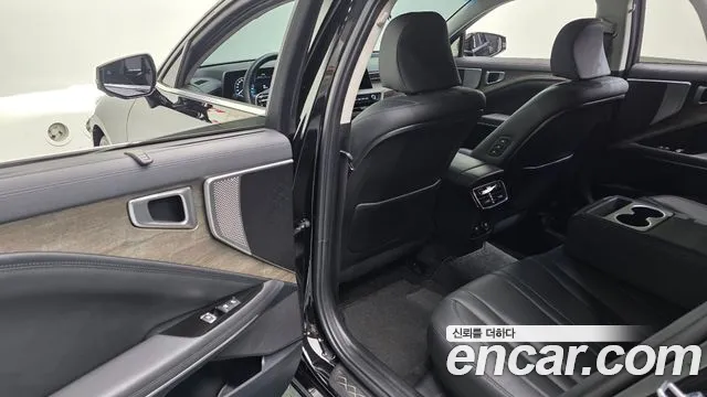 Kia K8 2.5 Бензин 2WD — Фото автомобиля 17
