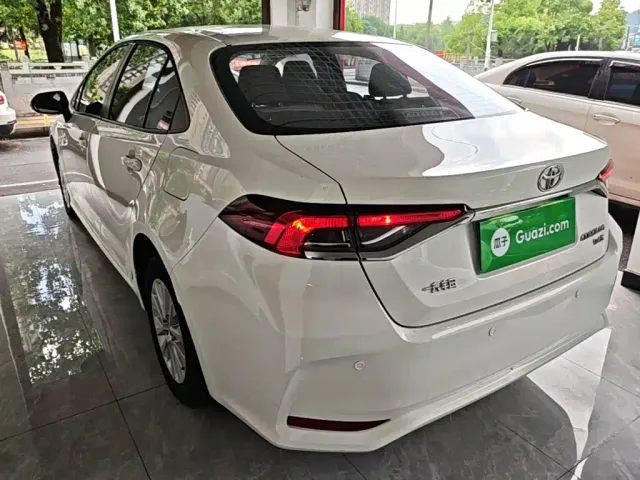 Toyota Corolla — Фото автомобиля 4