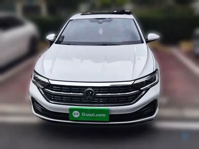 Volkswagen Sagitar — Фото автомобиля 2
