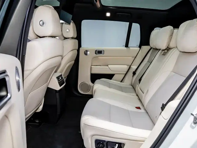 Li Auto L7 — Фото автомобиля 11