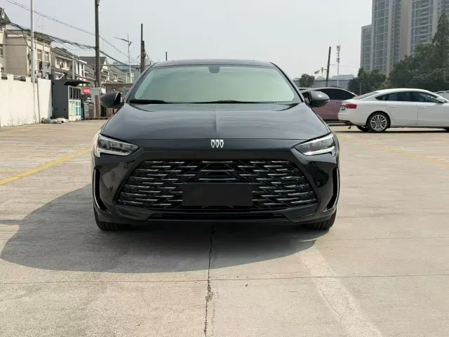 Buick Regal — Фото автомобиля 2