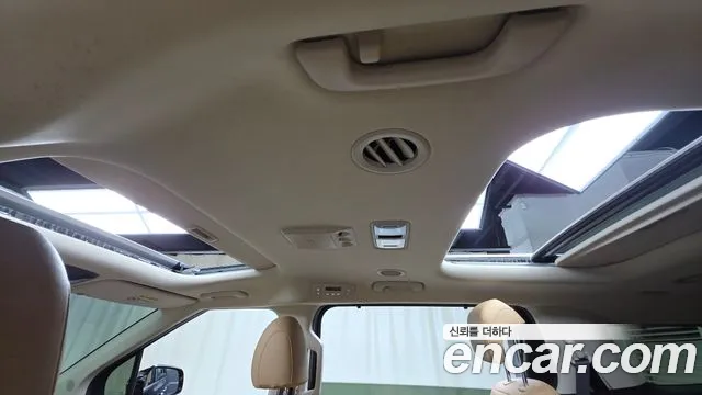 Kia Canival Carnival 4 поколение Дизель 9 мест Noblesse — Фото автомобиля 16
