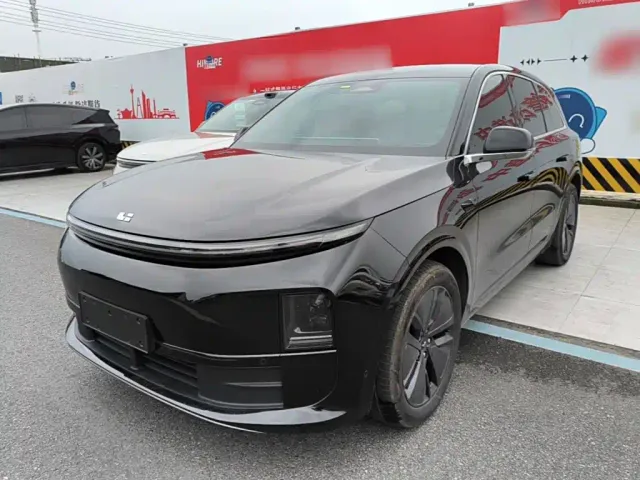 Фотография автомобиля — Li Auto L6