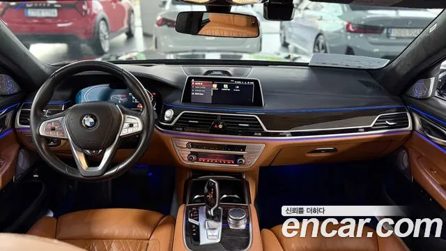 BMW 7 Series — Фото автомобиля 7
