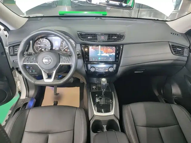 Nissan X-Trail — Фото автомобиля 9