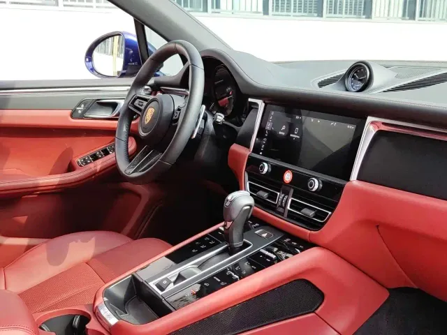 Porsche Macan — Фото автомобиля 6