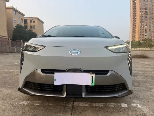 GAC Aion Y — Фото автомобиля 2