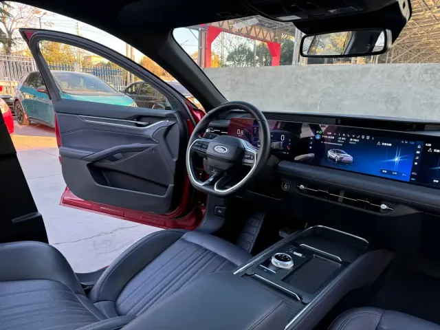 Ford Mondeo — Фото автомобиля 14