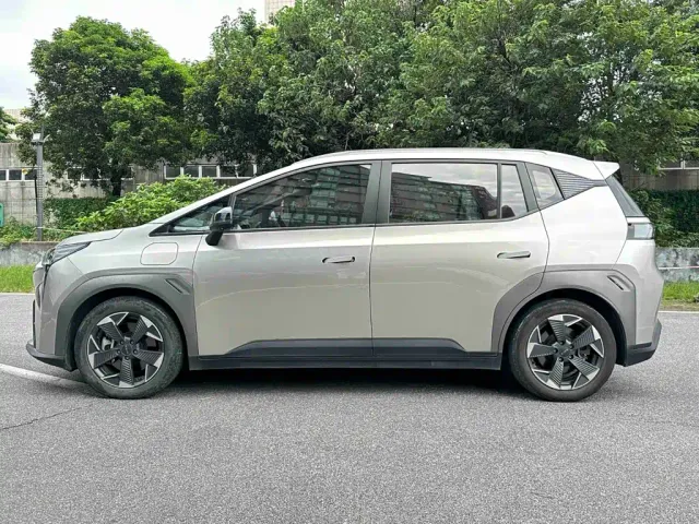 GAC Aion Y — Фото автомобиля 6