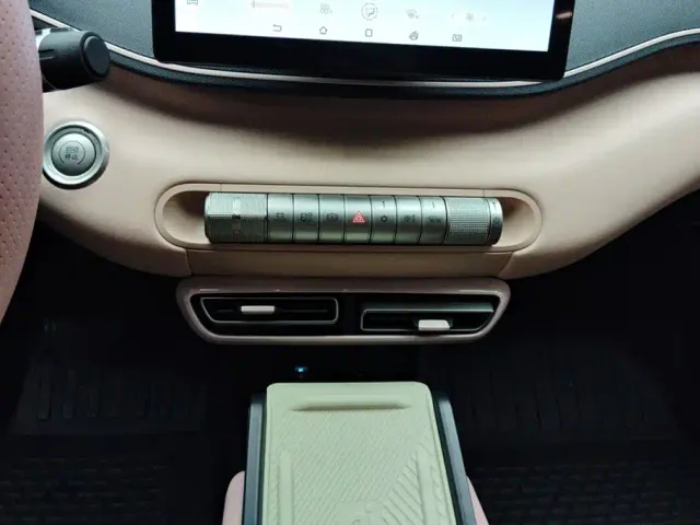 BYD Seagull — Фото автомобиля 16