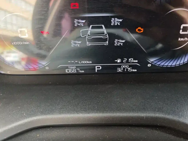 Geely Emgrand — Фото автомобиля 4