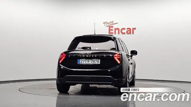 MINI Cooper 4th Gen — Фото автомобиля 4