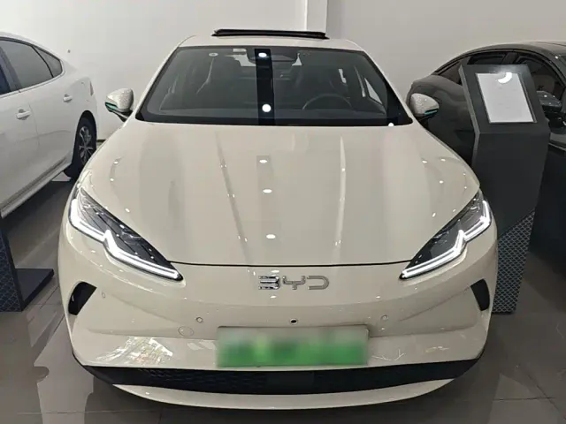 BYD Seal 06 — Фото автомобиля 2