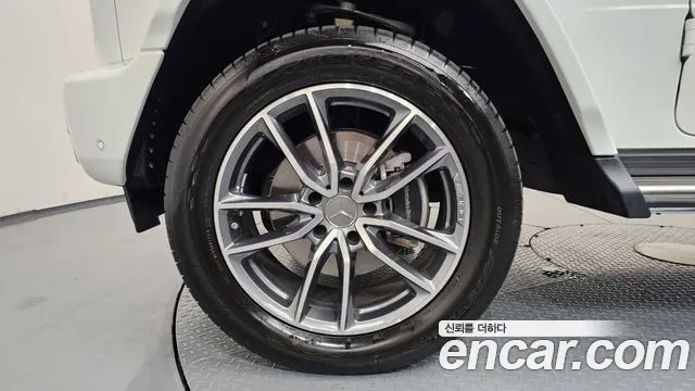 Mercedes-Benz G-Class — Фото автомобиля 5