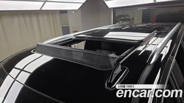 Cadillac Escalade — Фото автомобиля 29
