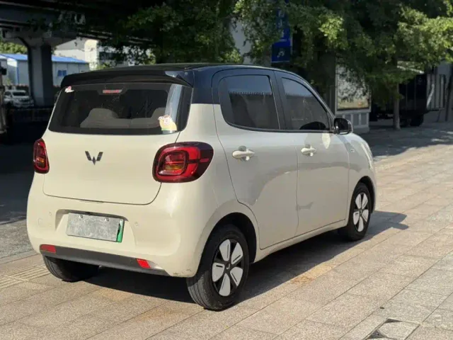 Wuling Hongguang Mini EV — Фото автомобиля 7