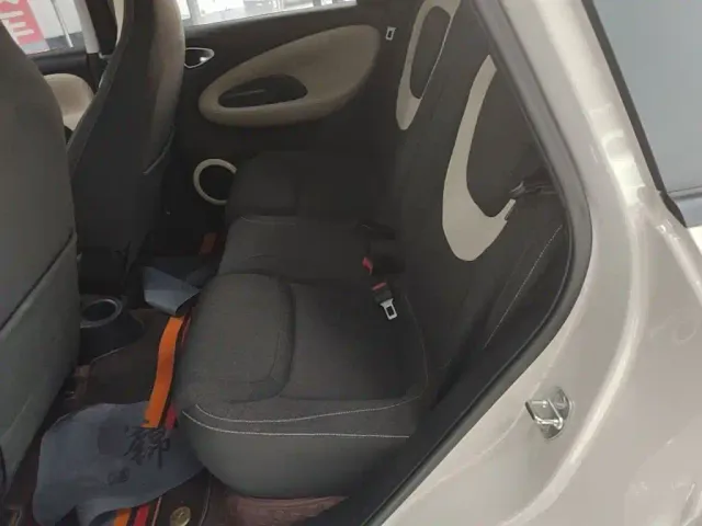 Wuling Bingo — Фото автомобиля 16